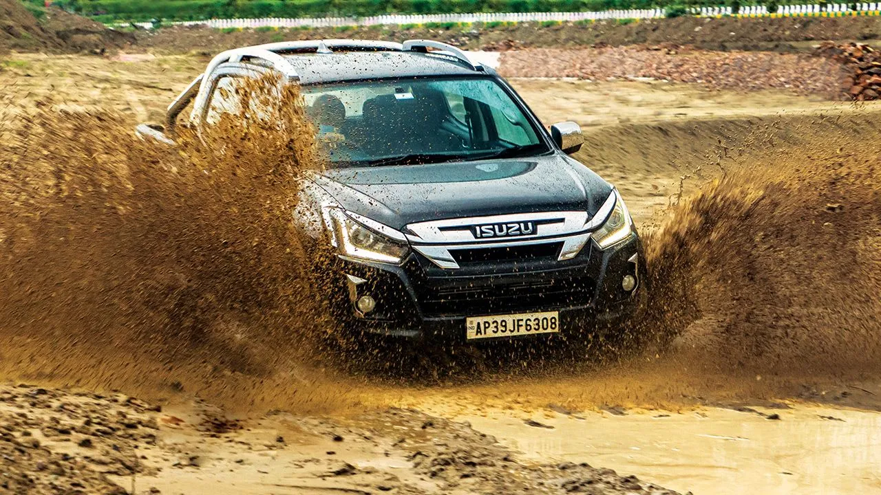 BS6 Isuzu D Max V Cross Mud Splash Front BS6 Isuzu D Max V Cross Mud Splash Front