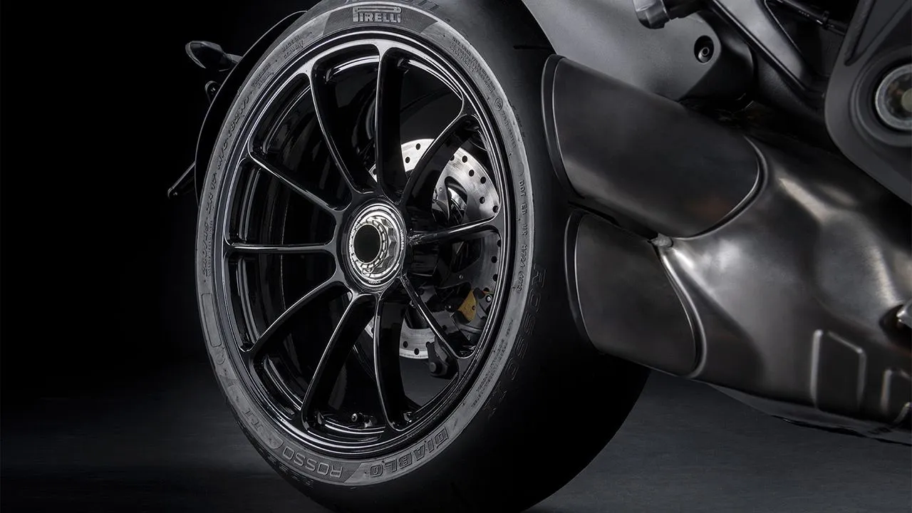 Ducati XDiavel Image 11 
