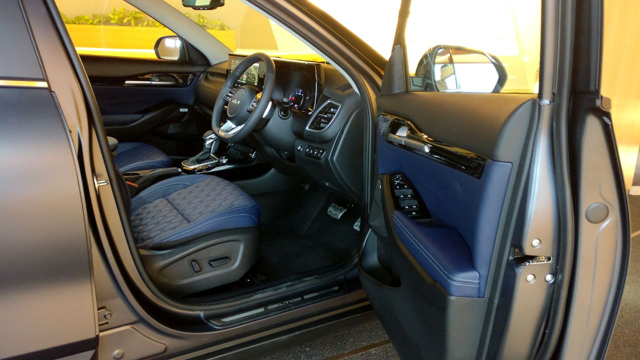 Kia Seltos X Line Seat Door Panel Upholstery