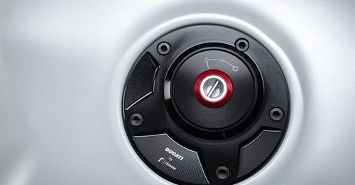 Ducati SuperSport Image 14 