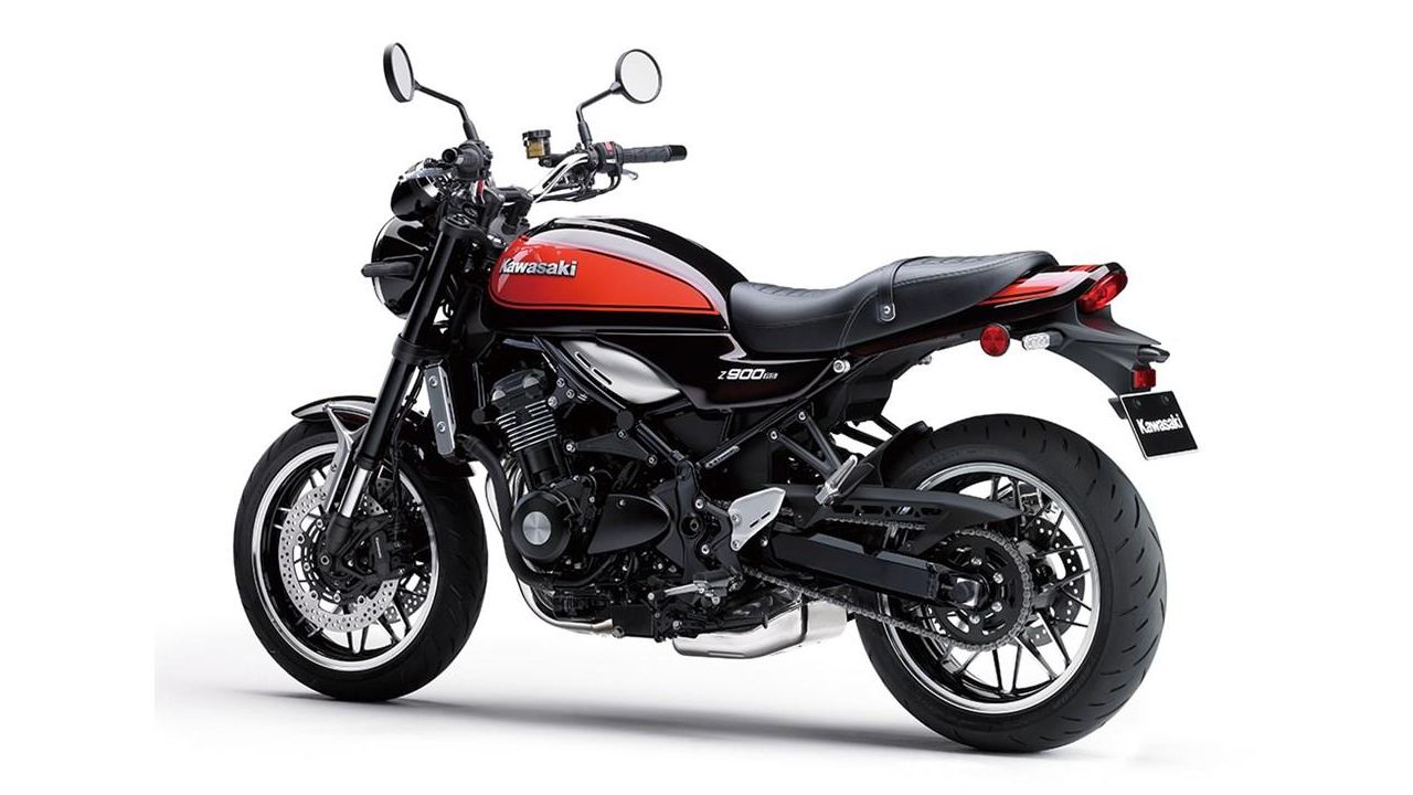 Kawasaki Z900RS Rear Three Quarter Static