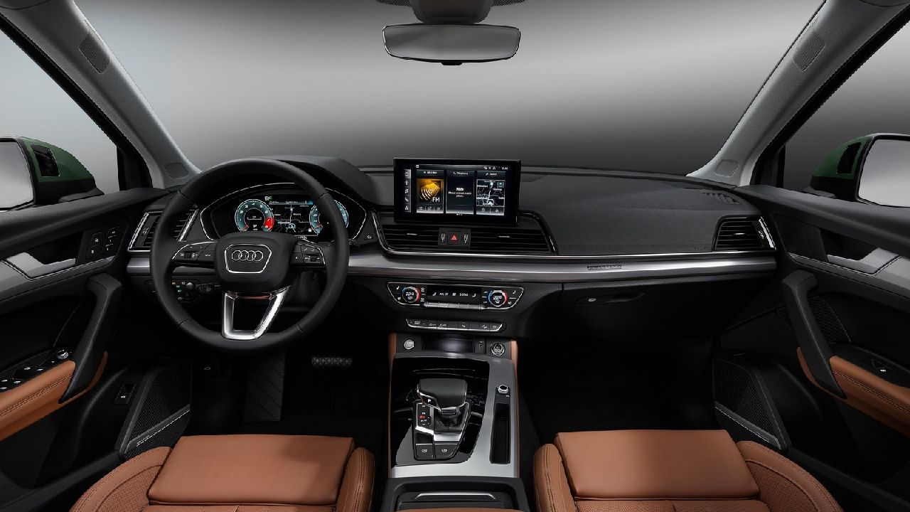 2021 Audi Q5 Dashboard Details