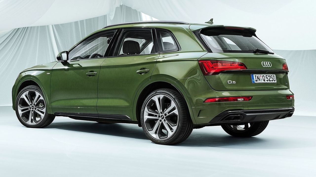 2021 Audi Q5 Rear Three Quarter Static