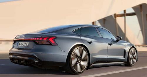 Audi e tron GT SIde rear view1