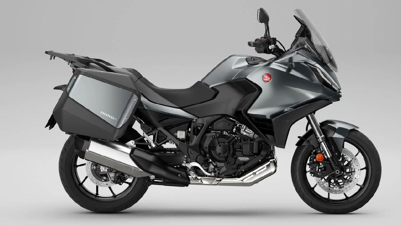 Honda NT1100 Side Profile Static