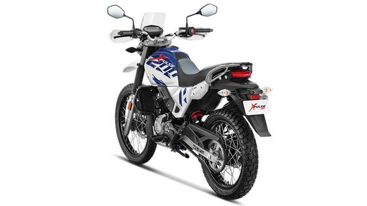 hero xpulse 200 4v left rear