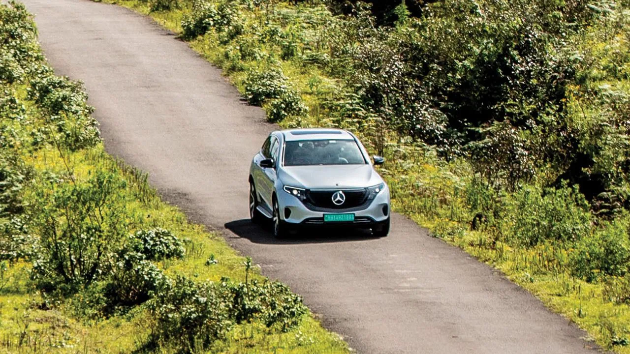 Mercedes Benz EQC Road Trip Front View Motion jpg