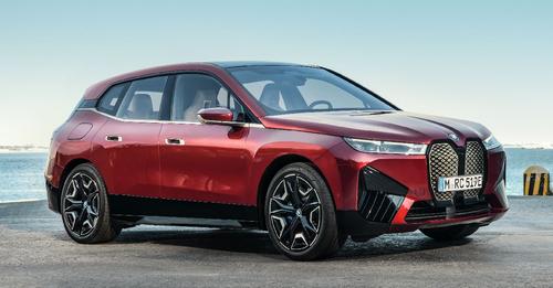 BMW IX Front Three Quarter Static