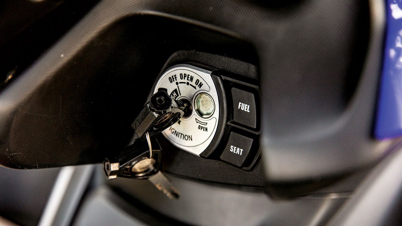 Yamaha Aerox 155 Ignition Slot1
