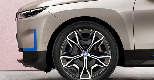 BMW iX front left wheel