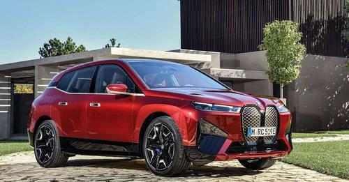 BMW iX front right quarter red bodypaint