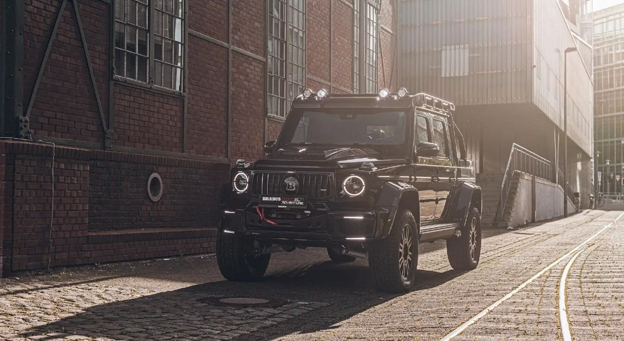 Brabus 800 XLP Superblack Front Static