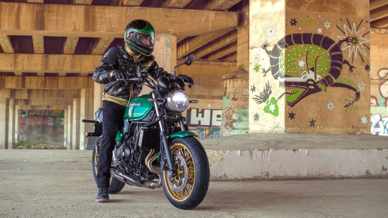 Kawasaki Z650RS front left profile