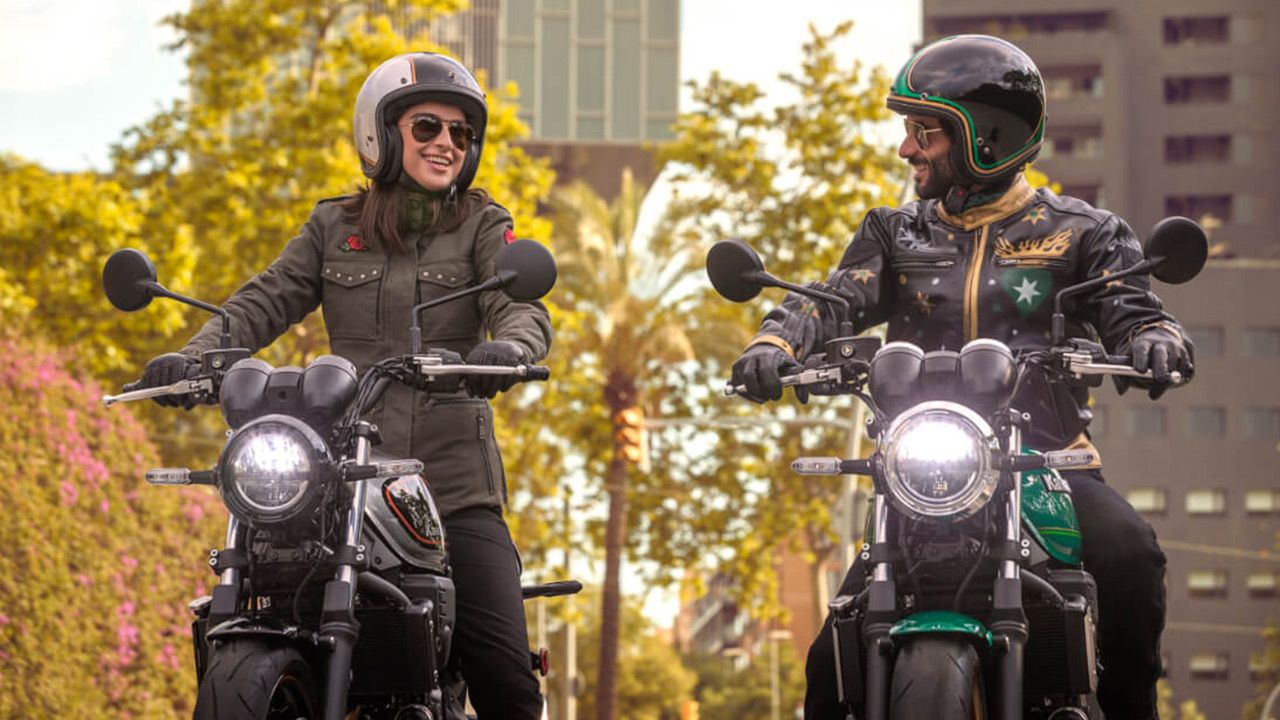 Kawasaki Z650RS front profile