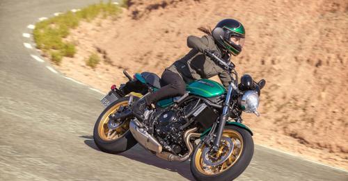 Kawasaki Z650RS riding shot