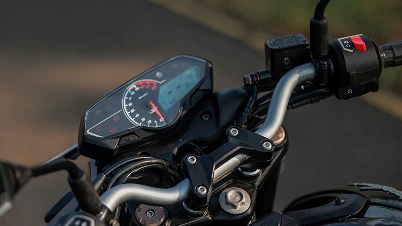 Bajaj Pulsar N250 Speedometer