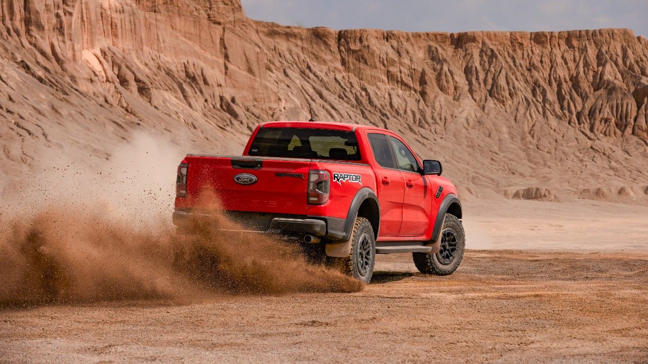 Ford Ranger Raptor Rear Slide
