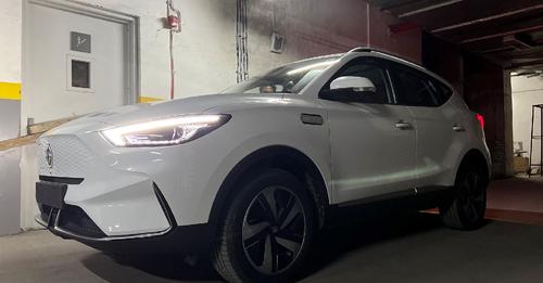MG ZS EV Front Three Quarter Static