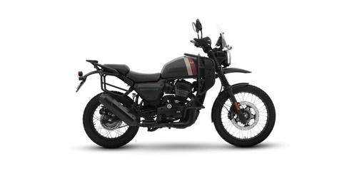 Yezdi Adventure Right Side View Mambo Black 2