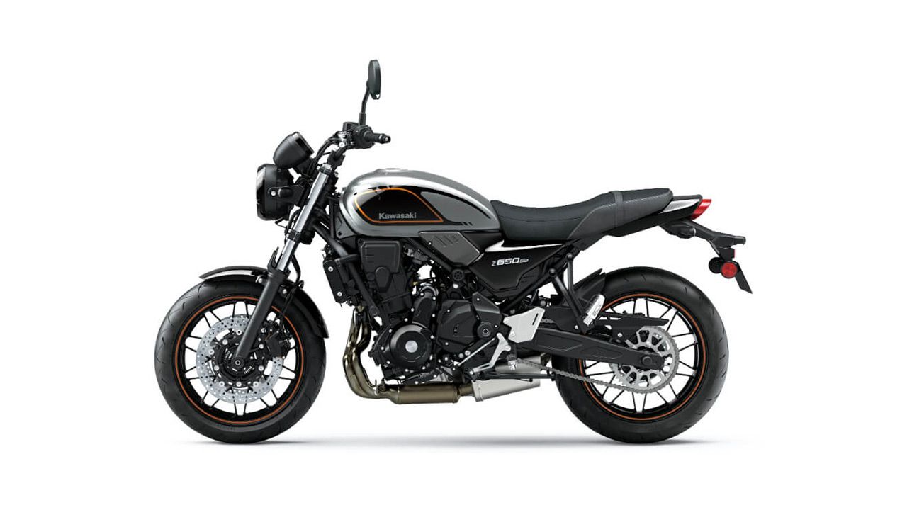 Kawasaki Z650RS Left Side View Metallic Moondust Gray