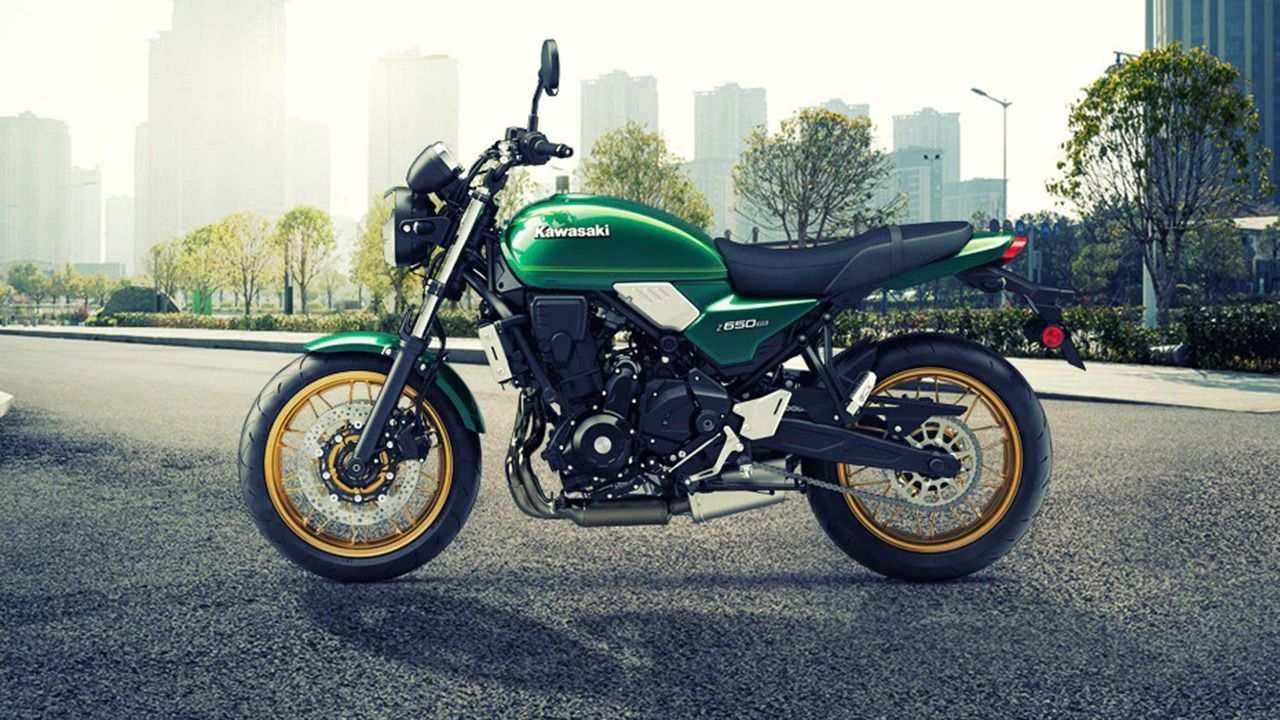 Kawasaki Z650RS Left Side View