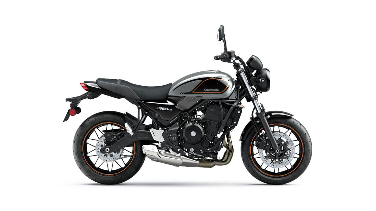 Kawasaki Z650RS Metallic Moondust Gray