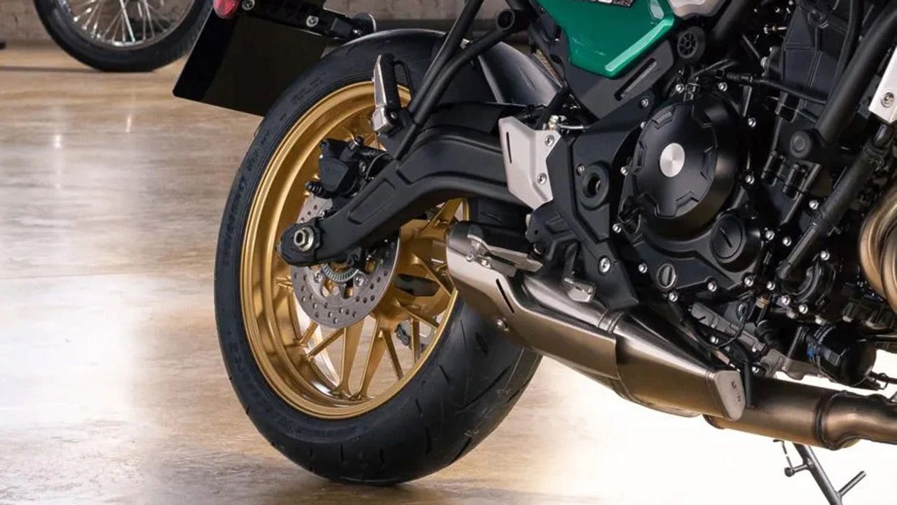 Kawasaki Z650RS Rear Tyre