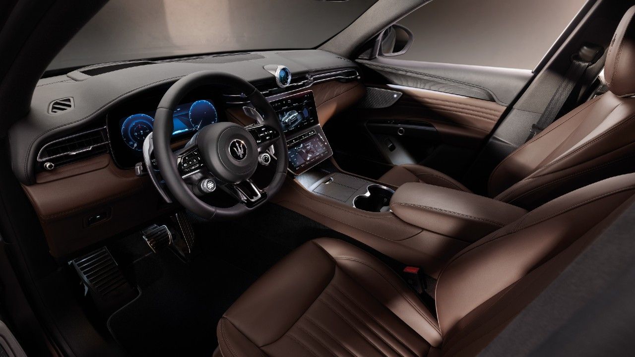 Maserati Grecale GT Dashboard