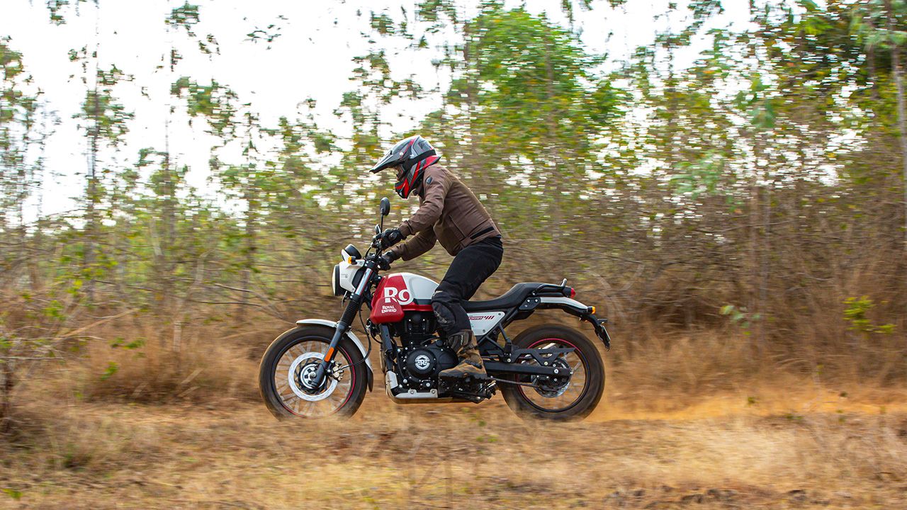 Royal Enfield Scram 411 off road