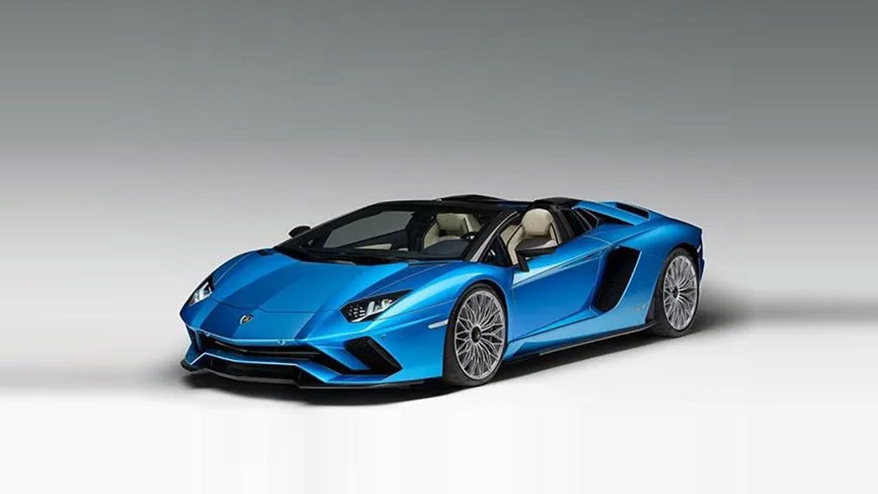 2017 Lamborghini Aventador S Roadster Front 642x336