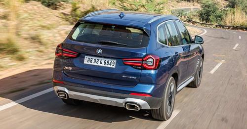 2022 BMW X3 Facelift Rear Quarter Motion