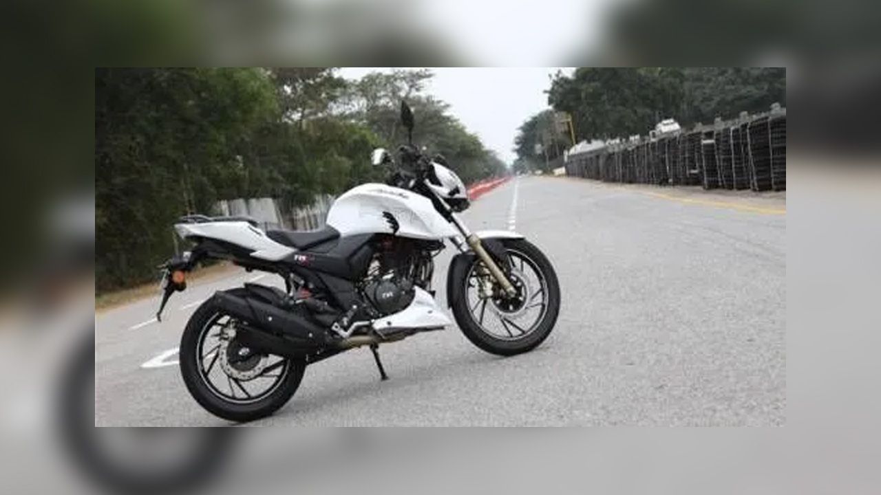 Apache RTR 200 4V 500x261 Apache RTR 200 4V 500x261