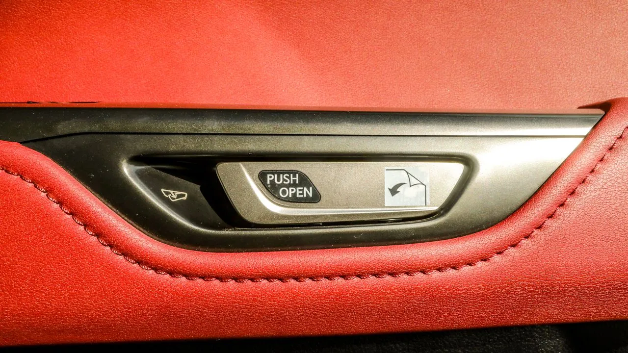 Lexus NX 350h Switchgear