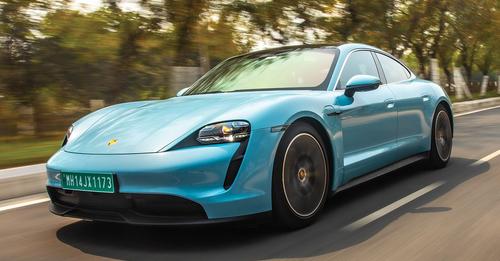 Porsche Taycan Front Quarter Motion2