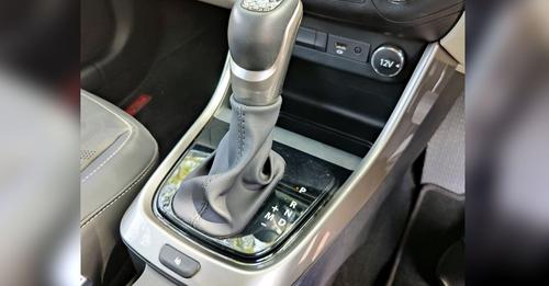 Tata Altroz DCA Gear Selector2