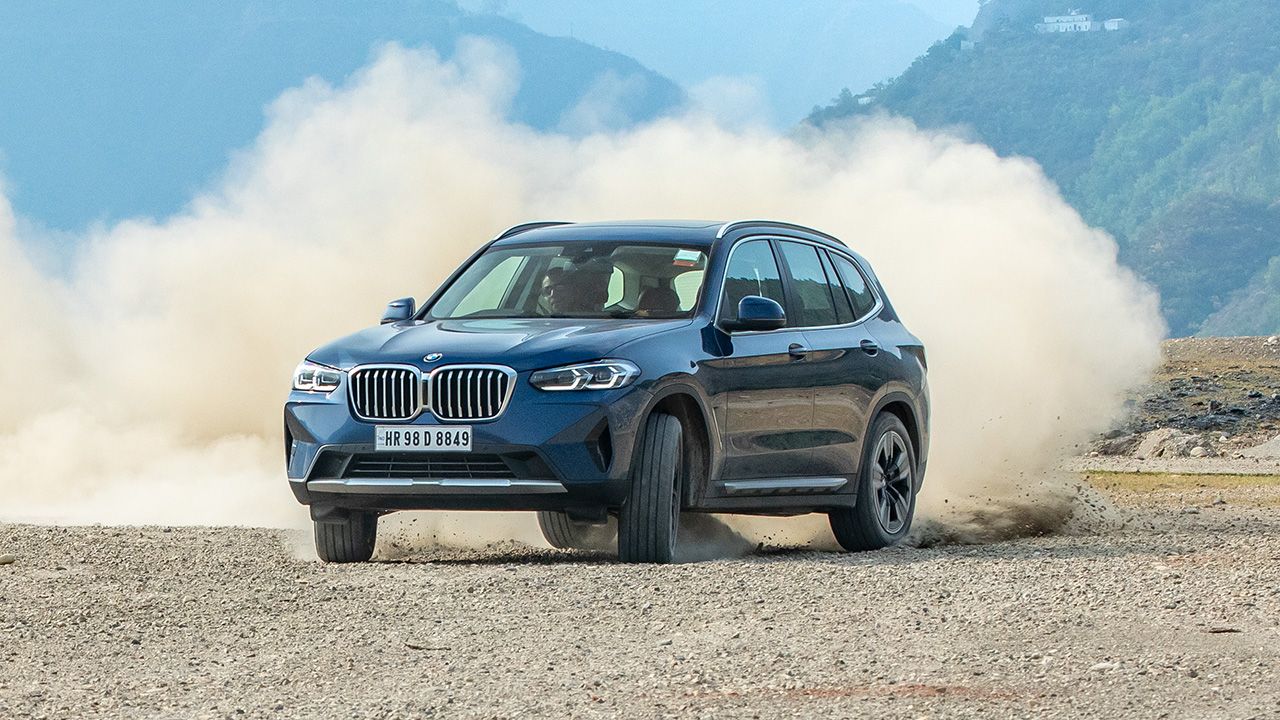 BMW X3 Slide Shot
