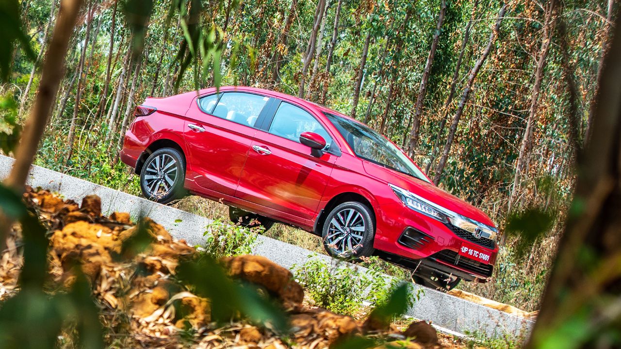 Honda City EHEV Hybrid Side View Static