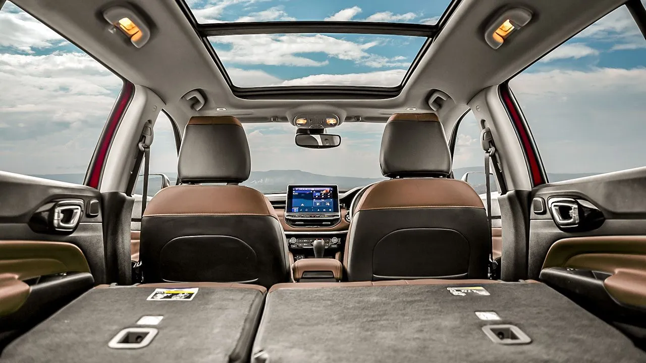 Jeep Meridian Interior Rear Seats Folded