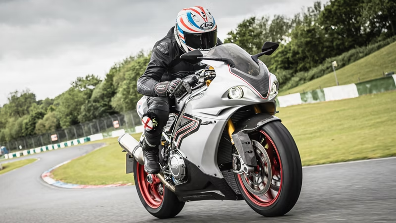 Norton V4SV