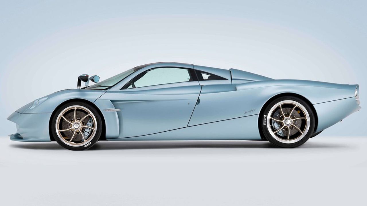 Pagani Huayra Codalunga Side View