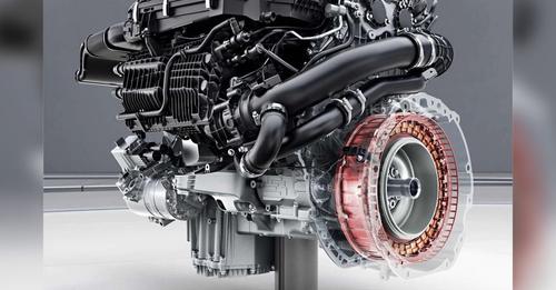 Mercedes Benz AMG E63 Engine