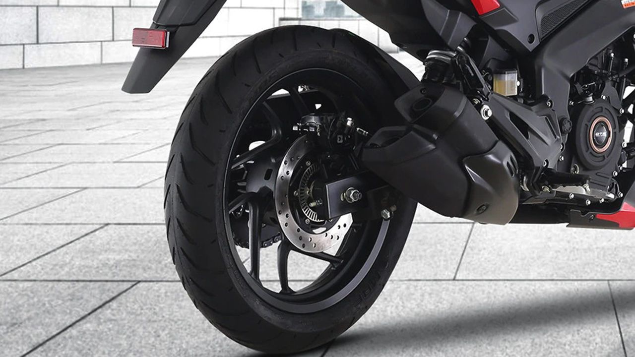 Bajaj Dominar 250 Rear Tyre View