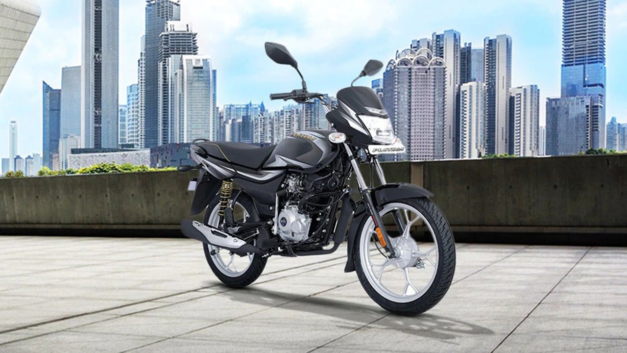 Bajaj Platina 100 Front Right View