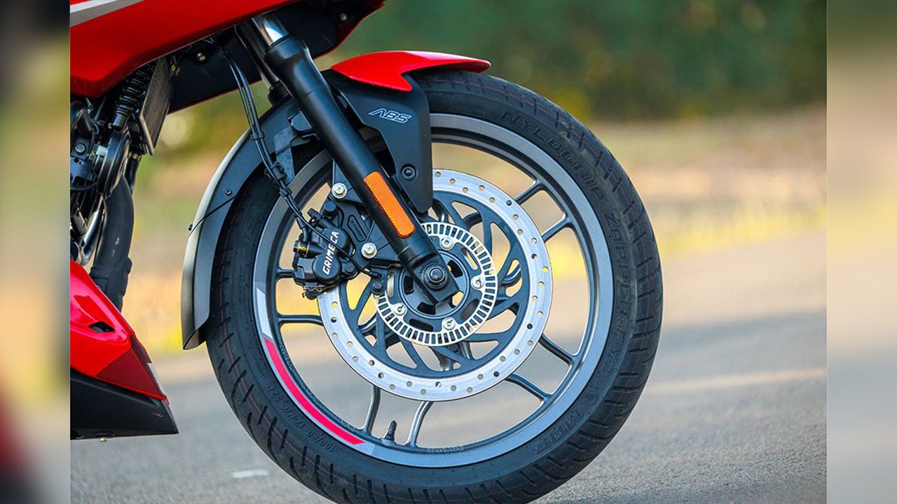 Bajaj Pulsar F250 Front Tyre View