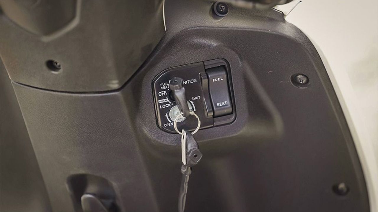 Honda Activa 6G Ignition View