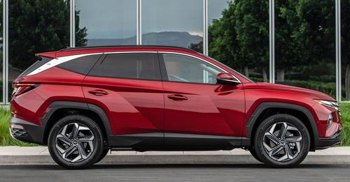 Hyundai Tucson Red Side Static