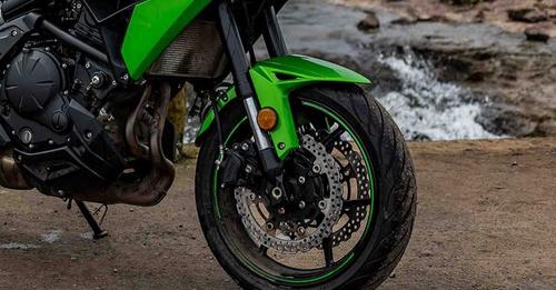 Kawasaki Versys 650 Front Tyre View
