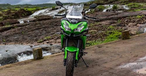 Kawasaki Versys 650 Front View