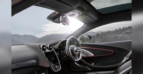 McLaren GT Right Corner Front View