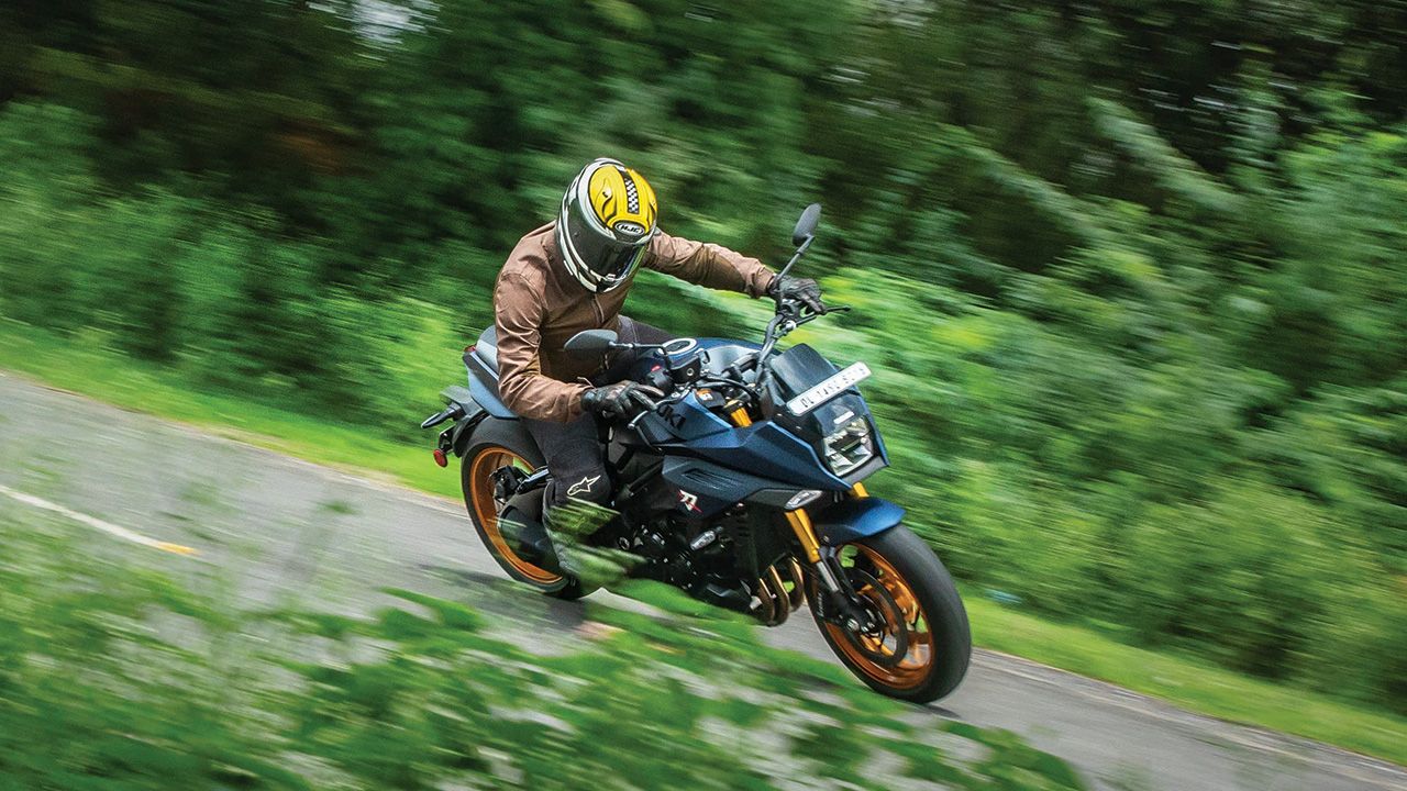 Suzuki Katana Top Angle Motion